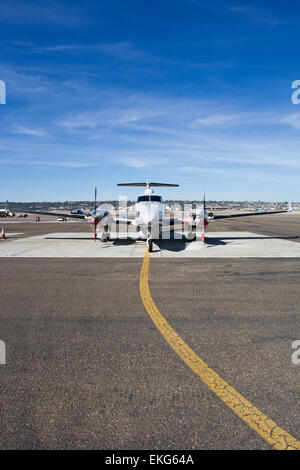 L'application de surveillance des avions multirôle CBP avion aérienne basée à North Island Naval Air Station sur Coronado Island. Josh Danemark Banque D'Images