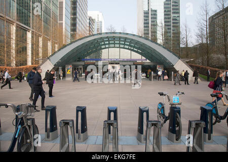 La station de Canary Wharf, London Banque D'Images