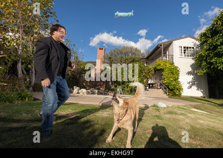 LOA Angeles, CA - le 18 décembre : écrivain et chroniqueur néerlandais Leon De Winter à Los Angeles Californie le 18 décembre 2009. Banque D'Images