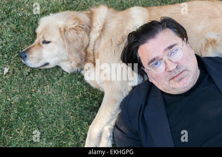 LOA Angeles, CA - le 18 décembre : écrivain et chroniqueur néerlandais Leon De Winter à Los Angeles Californie le 18 décembre 2009. Banque D'Images