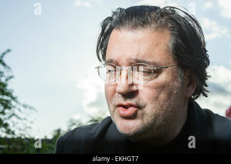 LOA Angeles, CA - le 18 décembre : écrivain et chroniqueur néerlandais Leon De Winter à Los Angeles Californie le 18 décembre 2009. Banque D'Images