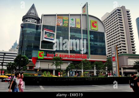 Bangkok, Thaïlande : Le BIG C Supercenter Store, connue pour son supermarché, sur Thanon Ratchaprasong * Banque D'Images