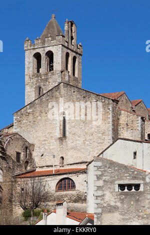 Église de Saint-Juste-et-Sainte-Ruffine à Prats de Mollo, Languedoc-Roussillon, France. Banque D'Images