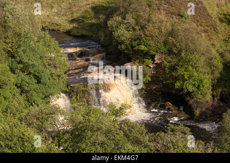 Crammel cascade Linn sur la rivière Irthing près de Gilsland et sur la frontière de Northumberland et Cumbria Banque D'Images