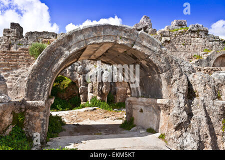 Ruines de Pergé une ancienne ville d'Anatolie en Turquie. Banque D'Images