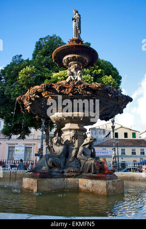 Salvador de Bahia, Brésil, Fontaine de Cérès, Largo de Terriero de Jesus, représentant quatre rivières de l'État de Bahia Banque D'Images