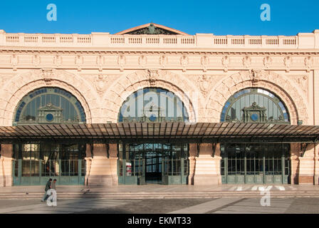 Bâtiment de la gare Mapocho, Santiago, est maintenant un centre culturel Banque D'Images