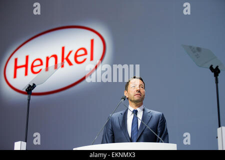 Düsseldorf, Allemagne. 13 avr, 2015. Directeur général de Henkel, Kasper Rorsted, parle au cours de l'Assemblée générale à Duesseldorf, Allemagne, 13 avril 2015. Photo : ROLF VENNENBERND/dpa/Alamy Live News Banque D'Images