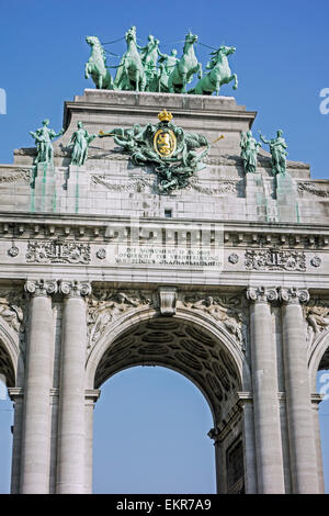 De triomphe au Parc du Cinquantenaire / Parc du Cinquantenaire à Bruxelles, Belgique Banque D'Images