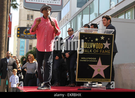 New Kids on the Block La cérémonie de dévoilement d'étoiles sur le Hollywood Walk of Fame en vedette : Arsenio Hall où : Hollywood, California, United States Quand : 09 Oct 2014 Banque D'Images