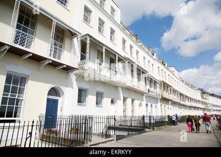 Royal York Crescent rue résidentielle de Clifton, Bristol. Banque D'Images