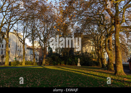 Jardins de Pimlico par Tamise, Londres, UK Banque D'Images