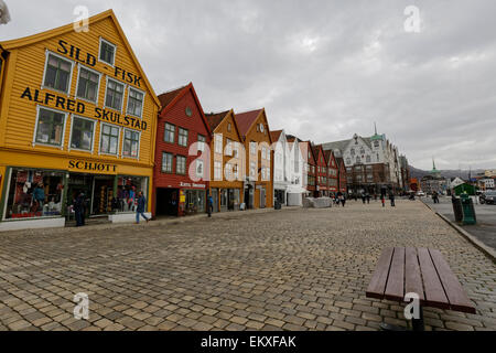 Le fameux Bryggen Hanseatic / Allemand Warf, Bryggen à Bergen, Norvège. Banque D'Images