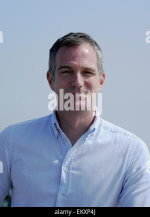 Hove Brighton UK 14 avril 2015 - Parti du Travail éventuel candidat parlementaire pour Hove Peter Kyle dans l'élection générale Banque D'Images