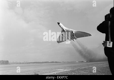 Bombardier Vulcan de décoller. 1964 Banque D'Images