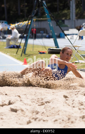 Maurren Maggi un athlète brésilien qui a remporté la médaille d'or olympique en saut en 2008. Ici concurrentes en 2015 à l'UCLA/RJ répondre JJK Banque D'Images