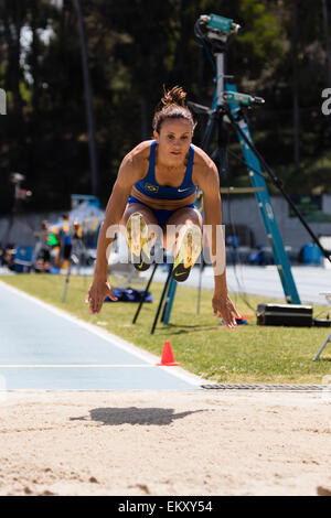 Maurren Maggi un athlète brésilien qui a remporté la médaille d'or olympique en saut en 2008. Ici concurrentes en 2015 à l'UCLA/RJ répondre JJK Banque D'Images