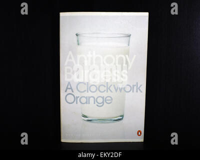 Le capot avant d'un Orange mécanique d'Anthony Burgess. Banque D'Images