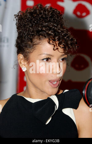 Le 50e Festival International du Film de Chicago's 18th Annual Programme Perspectives Noir : 'au-delà les lumières' et 'Mots avec dieux' à AMC River East Theatre - Arrivées comprend : Gugu Mbatha-Raw Où : Chicago, Illinois, United States Quand : 10 Oct 2014 Banque D'Images