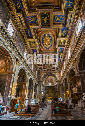 L'église San Marcello al Corso intérieur, la Piazza di San Marcello, Rome, Italie Banque D'Images