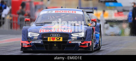 Oscherleben, Allemagne. 13 avr, 2015. Pilote de course suédois Mattias Ekstrom d'Audi Sport Team Abt équipe en action lors de la Journée des médias pour le DTM 2015 allemand de voitures de tourisme (2015) Maîtrise en Oscherleben, Allemagne, 13 avril 2015. Photo : Jens Wolf/dpa/Alamy Live News Banque D'Images