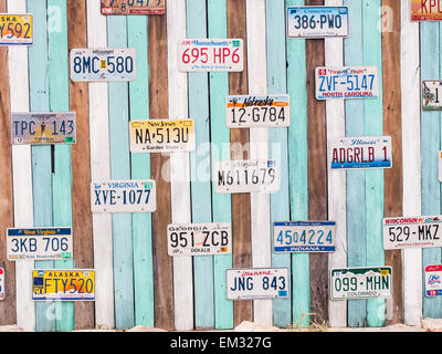 PRACHUAP KHIRI KHAN, THAILAND - DEC 23, 2015 : Old US location plaque d'enregistrement sur la paroi en bois de Hua Hin, Prachuap Khiri Khan, Thai Banque D'Images