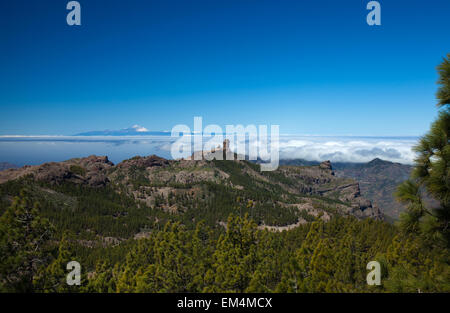 Gran Canaria, Los Cumbres - les zones les plus élevées de l'île, vue en direction de Roque Nublo et Teide à Tenerife Banque D'Images