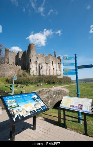 Informations touristiques sur Château Carmarthenshire Carmarthen Wales Banque D'Images