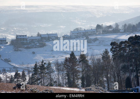 Castleton, North York Moors National Park en hiver neige Banque D'Images