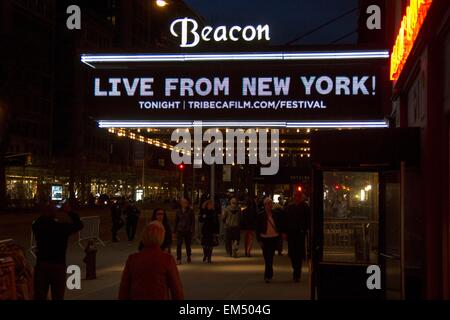 New York, NY, USA. 15 avr, 2015. au niveau des arrivées pour CONCERT DE NEW YORK ! Premiere Soirée d'ouverture du festival du film de Tribeca 2015, le Beacon Theatre, New York, NY Le 15 avril 2015. Crédit : Patrick Cashin/Everett Collection/Alamy Live News Banque D'Images