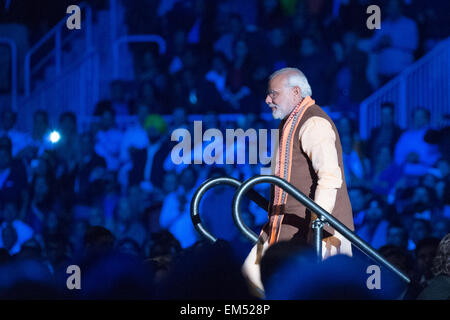 Toronto, Canada. 15 avril, 2015 . Des milliers ont accueilli le Premier Ministre indien Narendra Modi au Ricoh Coliseum de Toronto. La visite au Canada est la première par un Indien PM depuis arrêté par Indira Gandhi en 1973. Credit : Victor Biro/Alamy Live News Banque D'Images