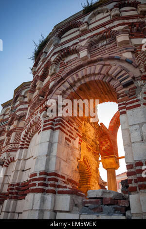 Aliturghetos historique en ruine de l'église Saint-Jean dans la ville de Nessebar, Bulgarie Banque D'Images