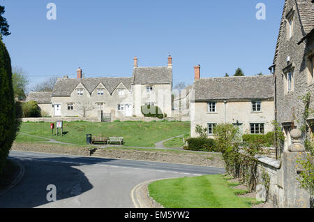 Cotswold stone cottages traditionnels en Bibury, près de Cirencester Banque D'Images