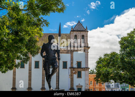 Brésil, Salvador, Praça da Sé, statue d'un chef d'rivolutionary Zumbi Banque D'Images