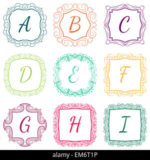 Ensemble de monogrammes dessinés à la main avec des cadres colorés de style Banque D'Images