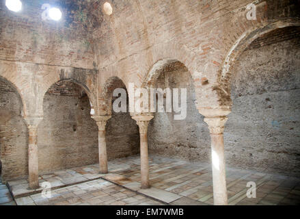 Banos Arabes, bains arabes historique 11e siècle, des bains publics, Mauresque Carrera del Darro, 10, Granada, Espagne Banque D'Images