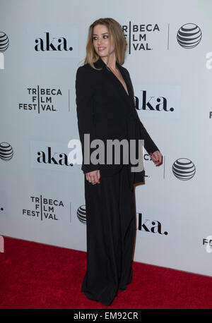 New York, NY - 16 Avril 2015 : ambre entendu assiste à Tribeca Film Festival première de l'Adderall Diaries film au BMCC Tribeca Performing Arts Centre Banque D'Images