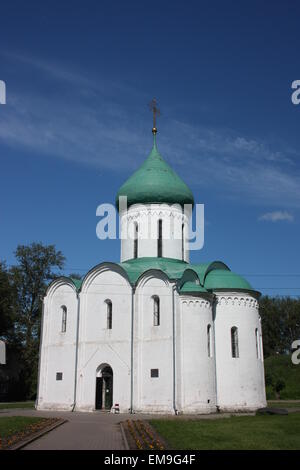 Cathédrale de la Sainte Transfiguration (1152 - 1157). La Russie, de la région de Iaroslavl, Pereslavl Banque D'Images