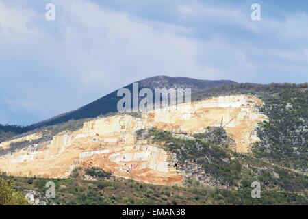 Dans les carrières de marbre de Botticino, dans le nord de l'Italie Banque D'Images