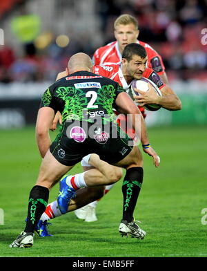 Gloucester, Royaume-Uni. 18 avr, 2015. Jonny Mai de Gloucester Rugby en action au cours de l'Rugby Challenge Cup demi-finale entre Gloucester Rugby vs Exeter Chiefs au stade Kingsholm Credit : Action Plus Sport/Alamy Live News Banque D'Images