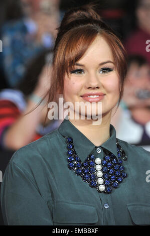 LOS ANGELES, CA - le 22 février 2012 : Debby Ryan lors de la première mondiale de "John Carter" au Regal Cinemas L.A. Vivre. Le 22 février 2012 Los Angeles, CA Banque D'Images