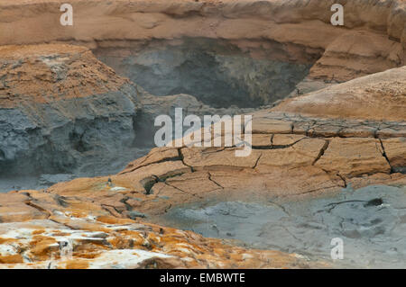 Boue, zone géothermique à haute température, water, Námafjall montagnes, 73320, région nord-est, de l'Islande Banque D'Images