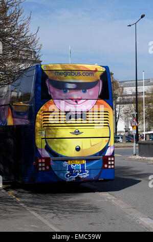 Mega Bus, Cardiff, Pays de Galles, Royaume-Uni. Banque D'Images