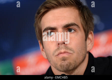 Munich, Allemagne. Apr 20, 2015. Le Bayern de Munich, Philipp Lahm assiste à une conférence de presse à l'Allianz Arena de Munich, Allemagne, 20 avril 2015. Munich rencontrera le FC Porto en Ligue des Champions en match quart 21 avril 2015. Photo : Andreas Gebert/dpa/Alamy Live News Banque D'Images