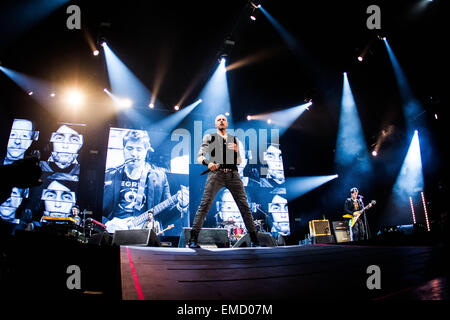 Jouez en direct à Negrita Unipol Arena Bologna, Italie © Roberto Finizio/Alamy Live News Banque D'Images