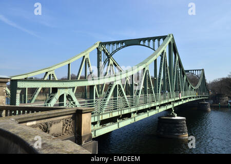 Glienicke Pont sur la rivière Havel, Potsdam, Allemagne -1 Banque D'Images