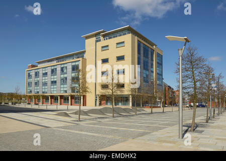 Les immeubles de bureaux dans l'un des quais Humber Kingston Upon Hull UK Banque D'Images