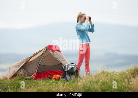 Teenage Girl on In Countryside Banque D'Images