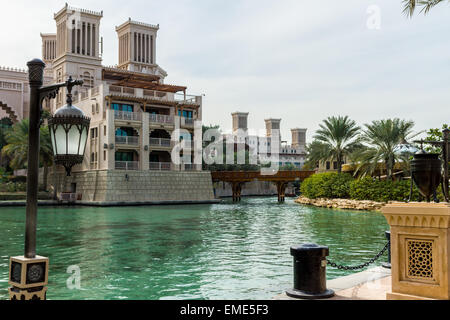 Tour de bateau abara Madinat Jumeirah à Dubai, UAE Banque D'Images