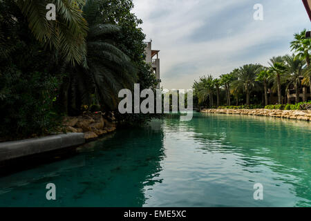 Tour de bateau abara Madinat Jumeirah à Dubai, UAE Banque D'Images